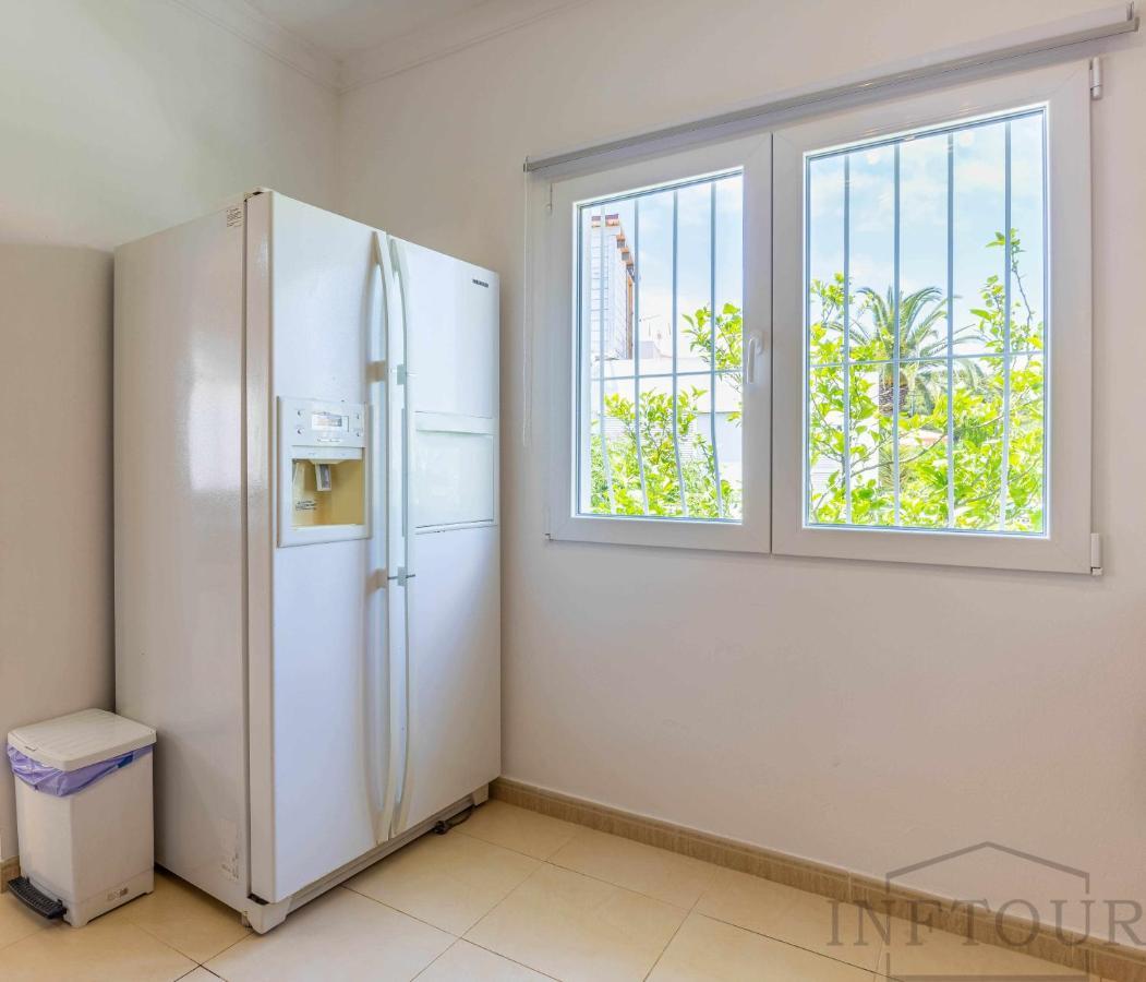 Inftour La Fustera Villa Calpe Exterior photo